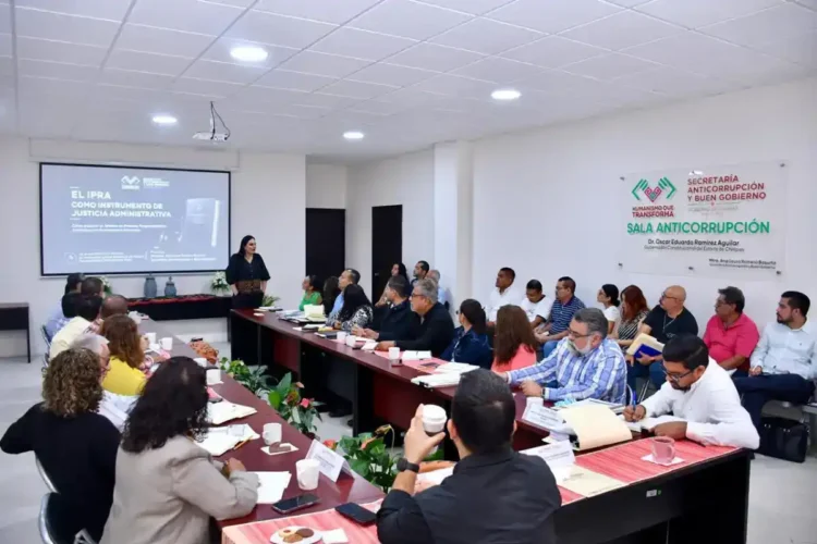 De la auditoría a la sanción: Ana Laura Romero Basurto capacita al personal de la SAyBG