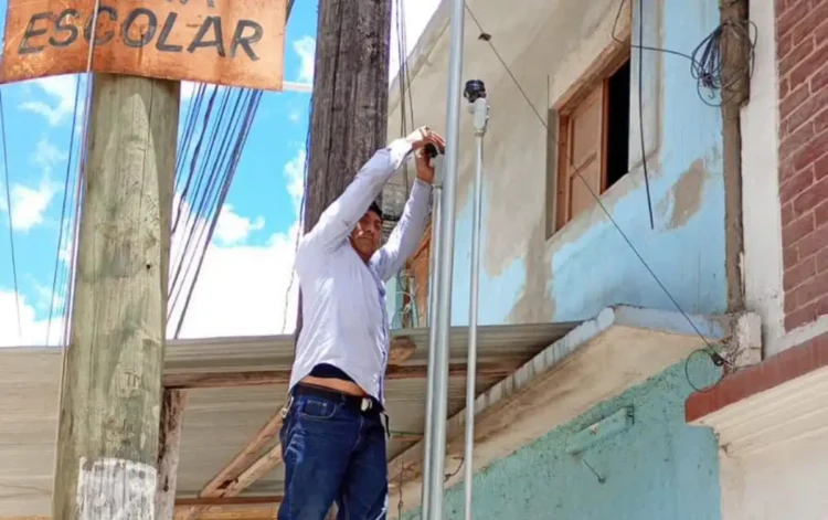 Alumbrado Público refuerza mantenimiento en bulevares y accesos de San Cristóbal