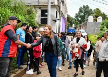 Fortalece Fabiola Ricci el diálogo con vecinos de la colonia El Mirador