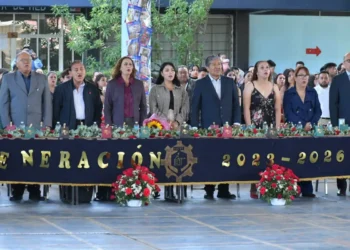 Ayuntamiento de San Cristóbal refrenda apoyo a la educación en clausura de la EST No. 80