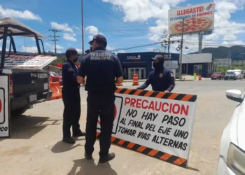 Cierran circulación en Eje Vial 1 y 3 de San Cristóbal 