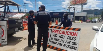 Cierran circulación en Eje Vial 1 y 3 de San Cristóbal 