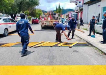Instala Tránsito Municipal vibrorrayas en puntos estratégicos de San Cristóbal