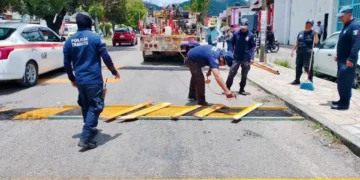 Instala Tránsito Municipal vibrorrayas en puntos estratégicos de San Cristóbal