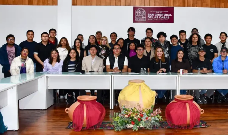 Juventudes de San Cristóbal construyen propuestas para un festival con enfoque en salud mental, inclusión y talento