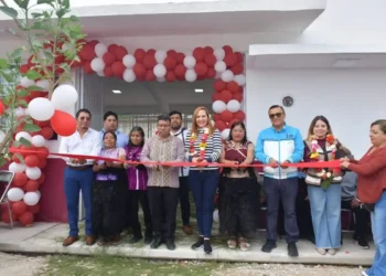 Inaugura Fabiola Ricci comedor comunitario y módulos de baños en Los Nogales