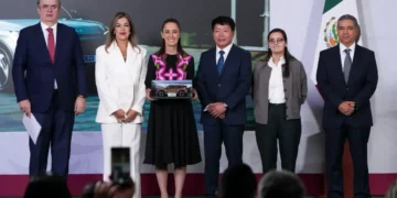 Plan México: Presidenta destaca inversión de KIA de 649 mdd para producción de vehículo eléctrico