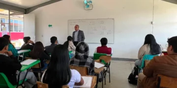 Cecytech y TBC preparan a sus estudiantes para un nuevo ciclo escolar
