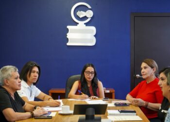 Cobach elabora convocatoria para la homologación y renivelación salarial docente