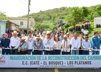 Con la estrategia Del Olvido a la Prosperidad, Eduardo Ramírez lleva obras, acciones y programas a El Bosque
