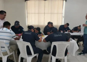 FGE capacita a personal de Seguridad Pública de Sunuapa