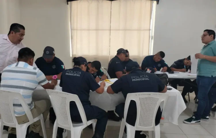 FGE capacita a personal de Seguridad Pública de Sunuapa