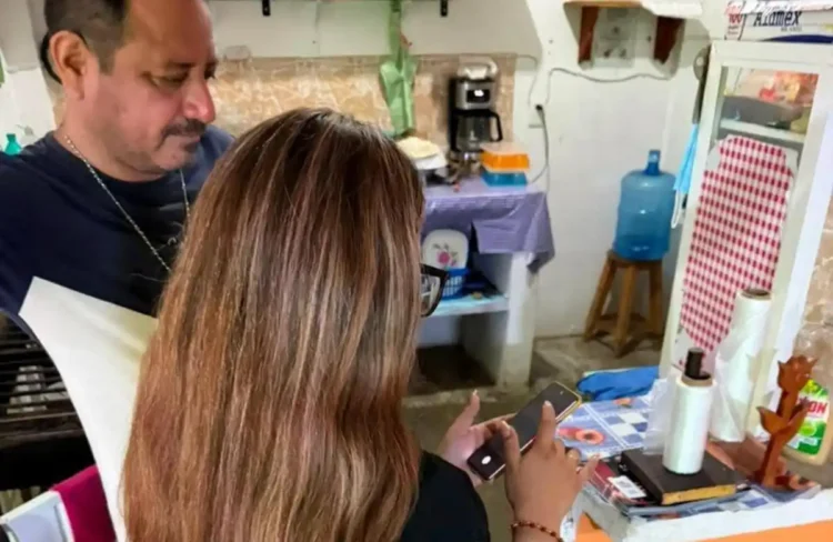FGE realiza brigadas de difusión de No Te Enganches en Palenque y Catazajá