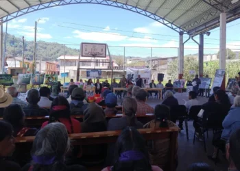 Fiscalía de Justicia Indígena participa en la “Jornada de La Paz” en Tenejapa