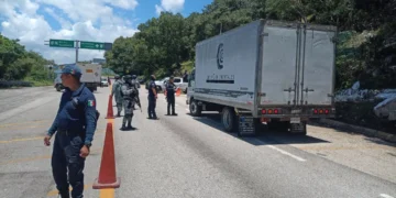 FGE participa en operativos “Vacaciones Seguras Ixtapa Seguro” y “Soyaló Seguro”