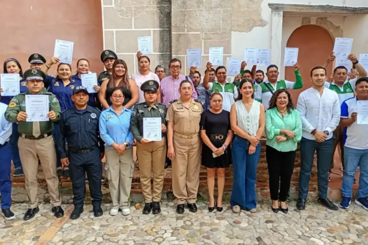 Fortalece Guardia Estatal de Turismo capacitación en inglés