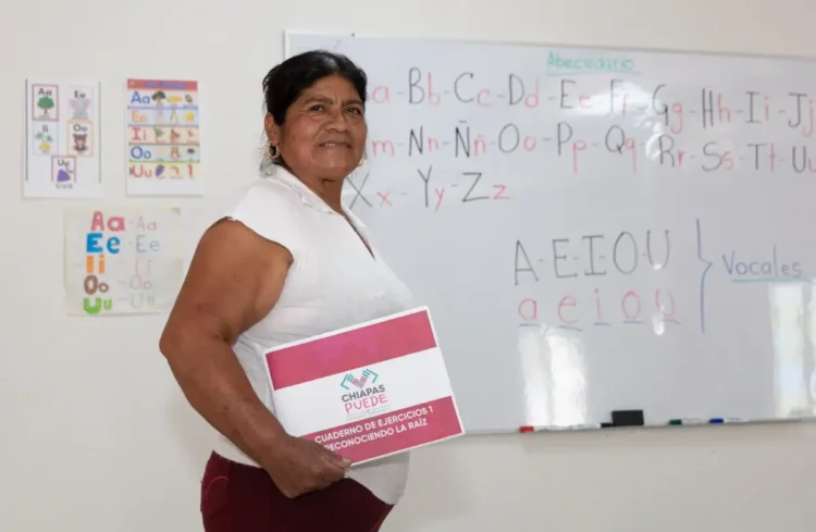 Mujeres que aprenden, mujeres que transforman: la historia de Elvia