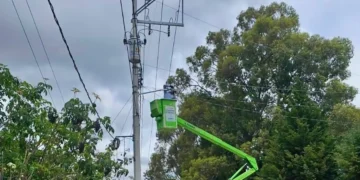 Refuerzan alumbrado público en colonias y espacios de San Cristóbal