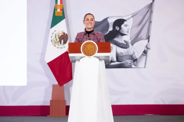 Presidenta informa que meta sexenal del Bachillerato Nacional se duplicará a 400 mil nuevos lugares