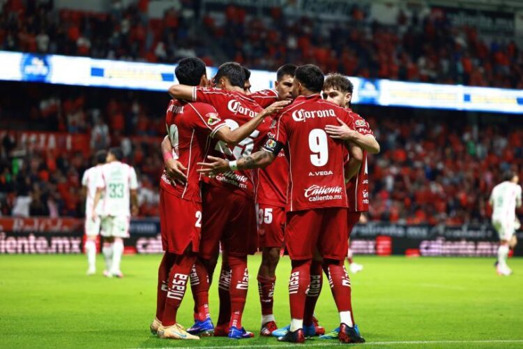 Toluca vence a Necaxa en un partido marcado por la polémica ‘Ley Prestianni’