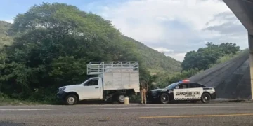 Auxilia GEC a automovilistas en carreteras de Chiapas