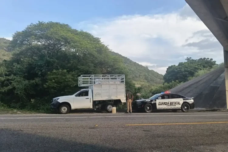Auxilia GEC a automovilistas en carreteras de Chiapas