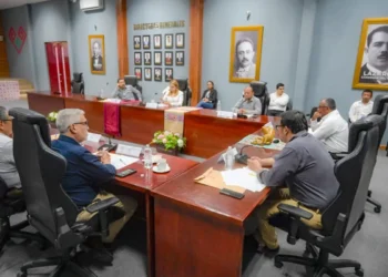 Cecytech fortalece coordinación para regularización de predios
