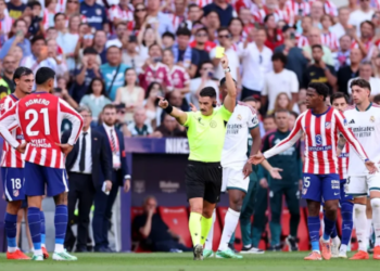 “Eres un llorón”: La frase del Cuti Romero que desató la furia de Bellingham y el enfado del Madrid