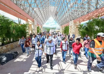 Eduardo Ramírez supervisa avances de obras en la capital chiapaneca