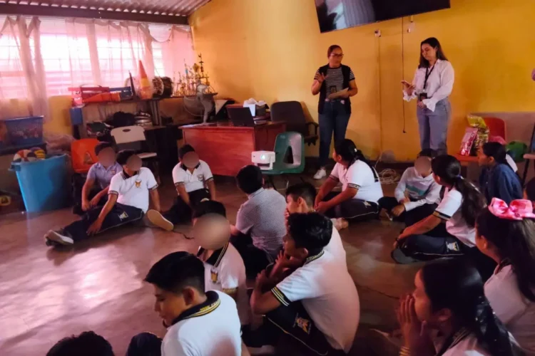 La Fiscalía Frailesca imparte pláticas preventivas en escuelas primarias