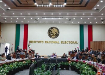 Proponen que partidos vigilen contrataciones del INE