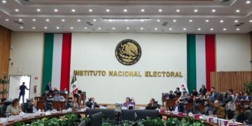 Proponen que partidos vigilen contrataciones del INE