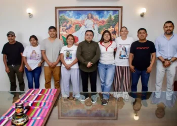Se reúne Juan Carlos Moreno con la Colectiva Madres en Resistencia