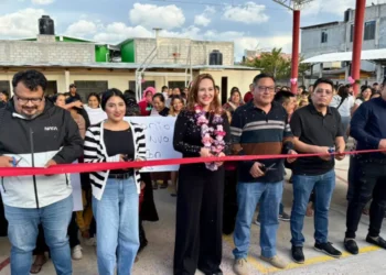 Inaugura Fabiola Ricci domo y cancha multifuncional en la colonia Patria Nueva