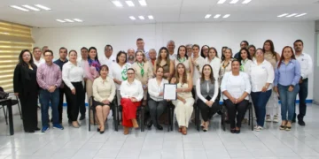 SEyT fortalece vinculación entre la academia y sector productivo 