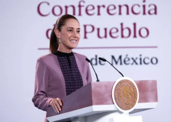 En 12 años se construirán 12 mil camas de hospital, el doble que en el periodo neoliberal: presidenta