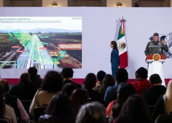 Con una inversión de 750 mil mdp, en el sexenio se construirán 2400 km de trenes de pasajeros: presidenta