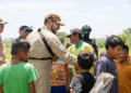 Refrenda Óscar Aparicio compromiso de atención a familias afectadas por inundaciones en Tonalá