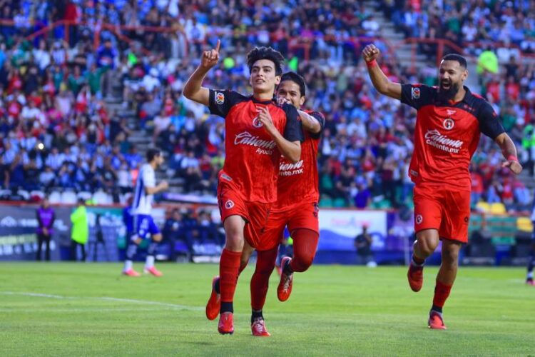 Gilberto Mora y los Xolos dejan escapar la victoria ante el Pachuca