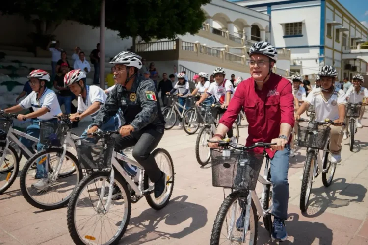Bicis que Transforman facilita los traslados de estudiantes y apoya la economía familiar: Chacón