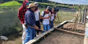 CECyT 44 Natiltón fortalece formación forestal con visita al Vivero Rancho Nuevo