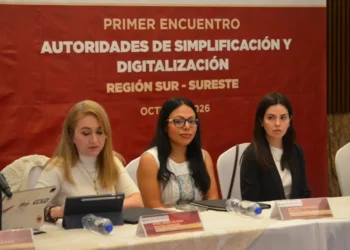 En Veracruz, Chiapas presente en el Primer Encuentro de Autoridades de simplificación y Digitalización de la región Sur-Sureste