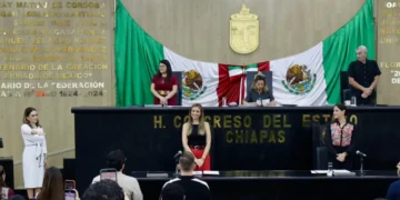 Toma protesta Guadalupe Morales Marín, como secretaria de Servicios Administrativos del Congreso