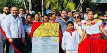 Secretaría de Educación fortalece cobertura escolar en la Selva Lacandona con la entrega de CCT