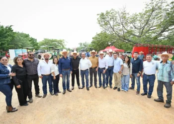 Encabeza Eduardo Ramírez reunión de trabajo con el Gabinete de la Secretaría del Campo