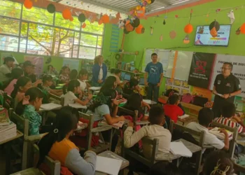 En la región Selva, FGE imparte plática de prevención a estudiantes de telesecundarias