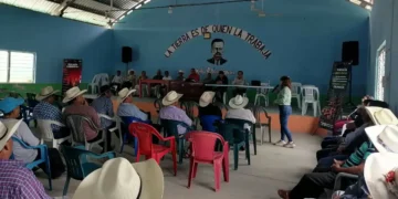 Fiscalía Ambiental imparte plática sobre el delito de tala de árboles e incendios forestales