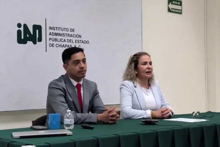 IAP Chiapas capacita a servidores del pueblo