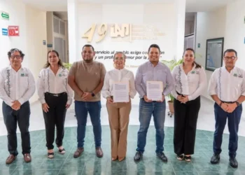 IAP Chiapas y SNTSEMARNAT unen esfuerzos para impulsar la capacitación y programas académicos