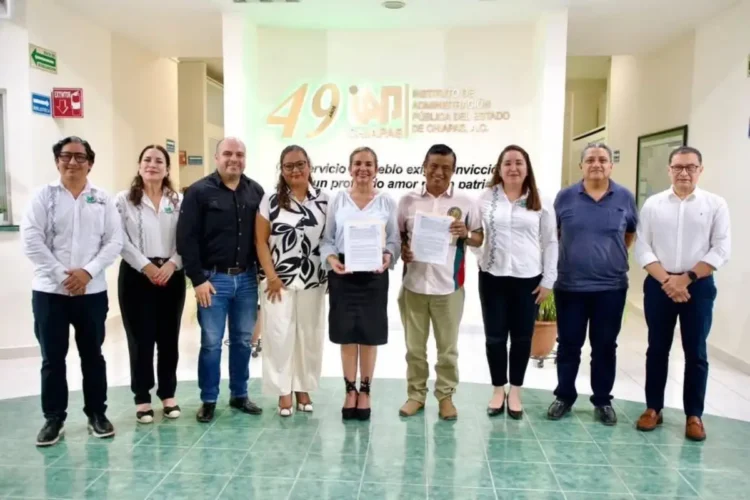 IAP Chiapas y Suicobach suscribieron convenio de colaboración en materia de profesionalización